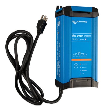 Blue Smart IP22 Charger 12/20 (1)